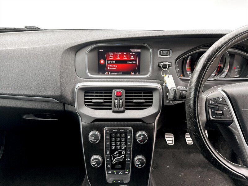 Used Volvo V40 2018 for sale - 78040225: Photo 33