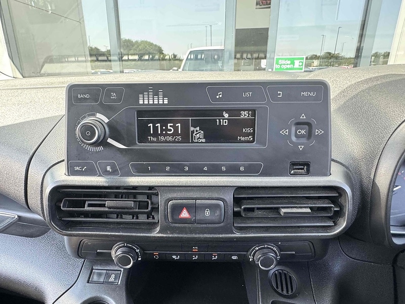 Vehicle 28