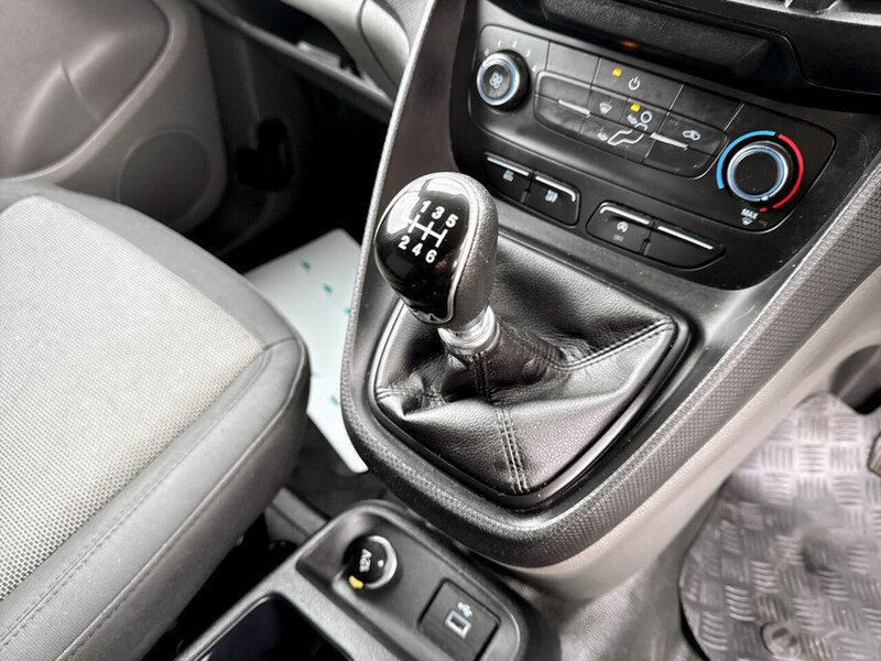 Used Ford Transit Connect 2020 for sale - 76357064: Photo 26