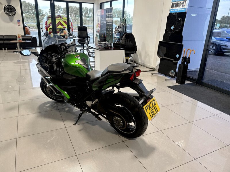Used Kawasaki NINJA H2 SX 2022 for sale - 78944202: Photo 3