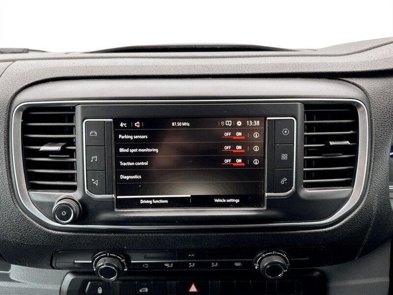 Used Vauxhall Vivaro 2022 for sale - 77601849: Photo 9