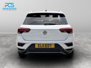 Used Volkswagen T-Roc 2019 for sale - 79418517: Photo