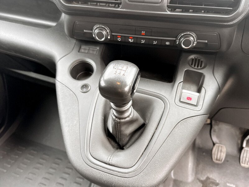 Used Peugeot Partner 2022 for sale - 77990151: Photo 32