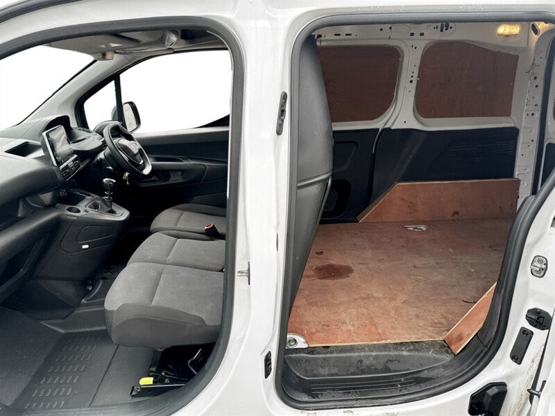Used Peugeot Partner 2022 for sale - 77990151: Photo 37