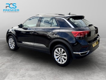 Used Volkswagen T-Roc 2021 for sale - 78708966: Photo