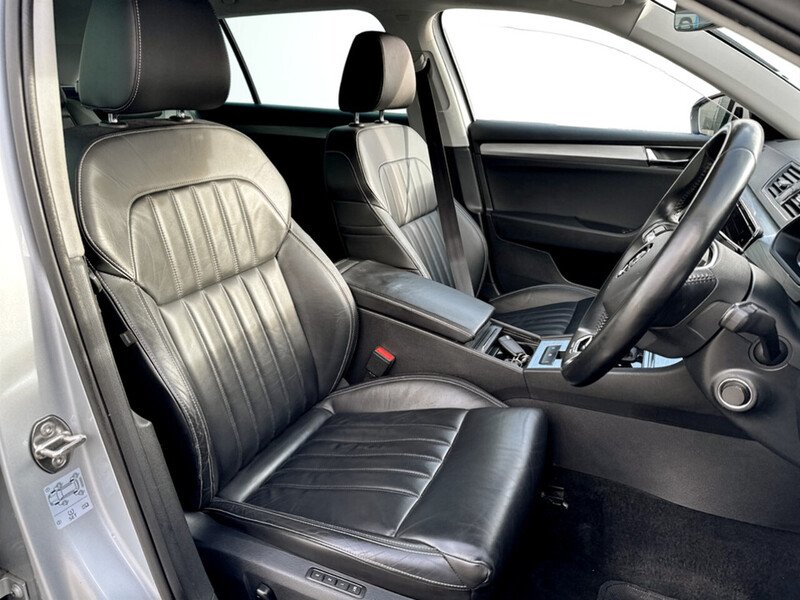 Used Skoda Superb 2021 for sale - 76686757: Photo 14