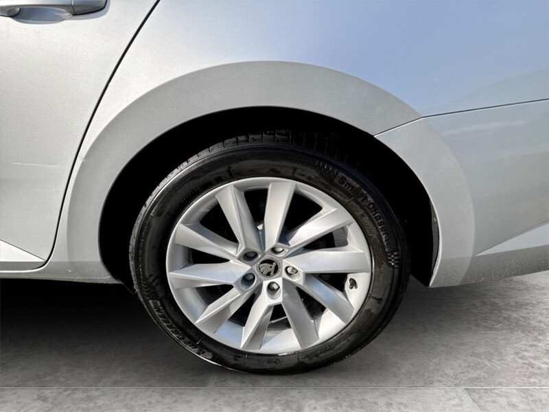 Used Skoda Superb 2021 for sale - 76686757: Photo 9