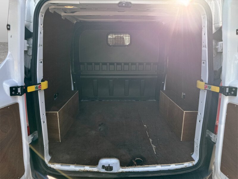 Used Ford Transit Custom 2020 for sale - 76694343: Photo 11