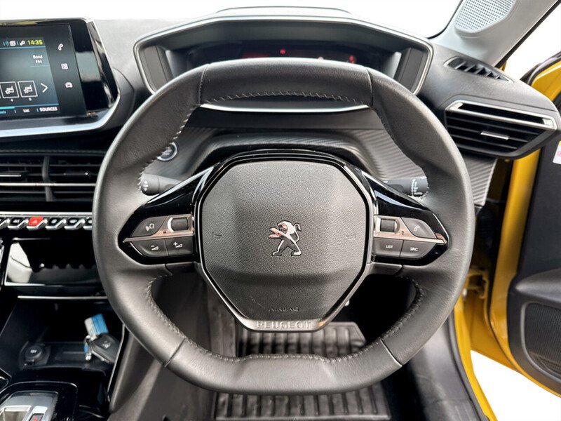 Used Peugeot E-208 2023 for sale - 77636852: Photo 18