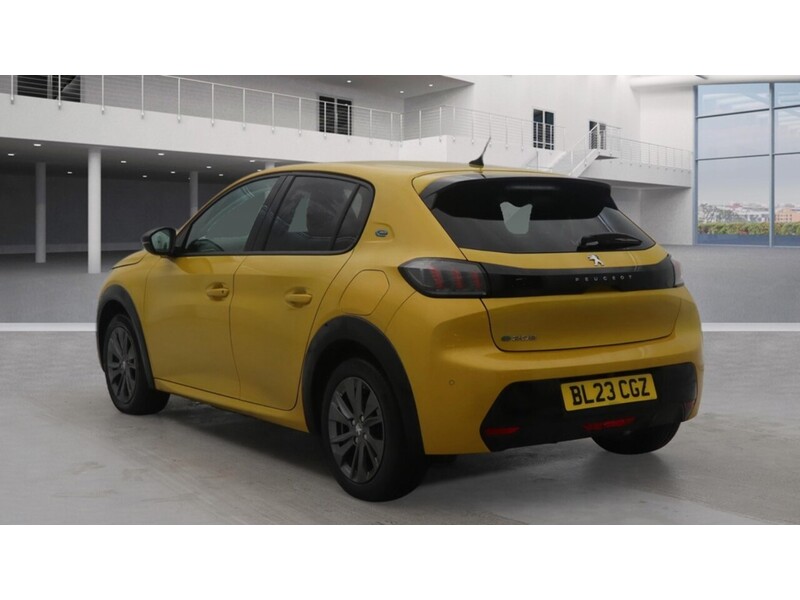 Used Peugeot 208 2023 for sale - 77636852: Photo 9
