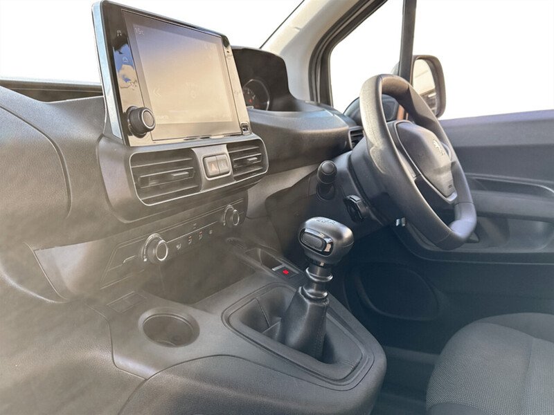 Used Peugeot Partner 2022 for sale - 76449180: Photo 26
