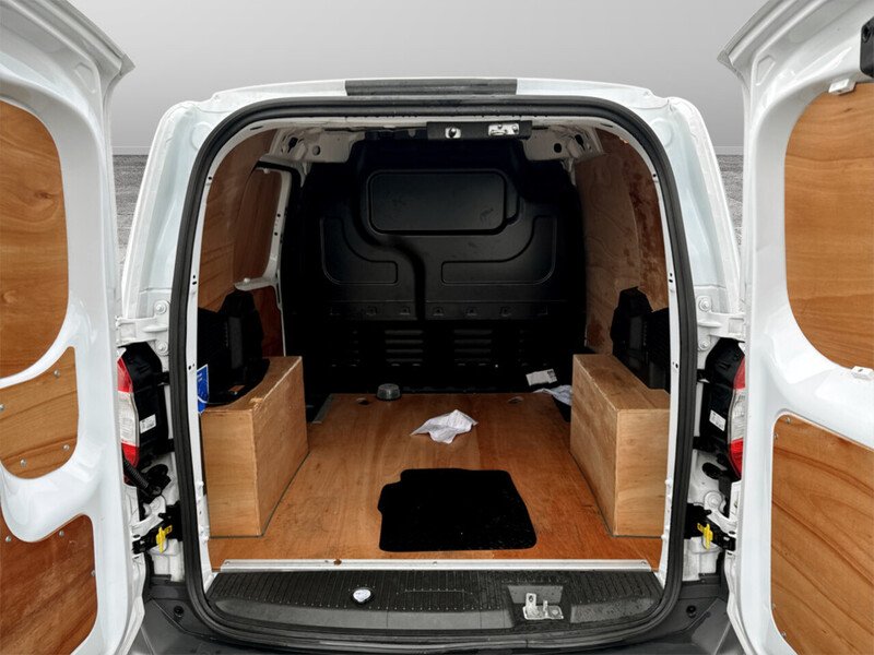 Used Ford Transit Courier 2022 for sale - 77227867: Photo 27