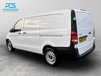 Used Mercedes-Benz Vito 2022 for sale - 77024009: Photo