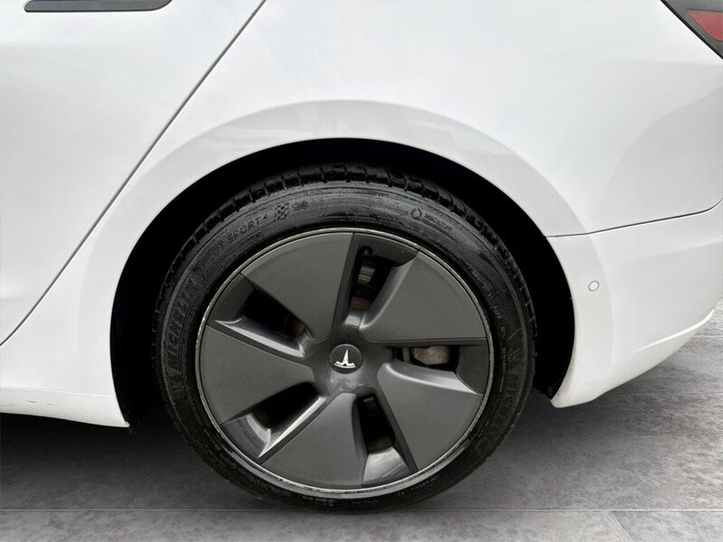 Used Tesla Model 3 2020 for sale - 76430523: Photo 27