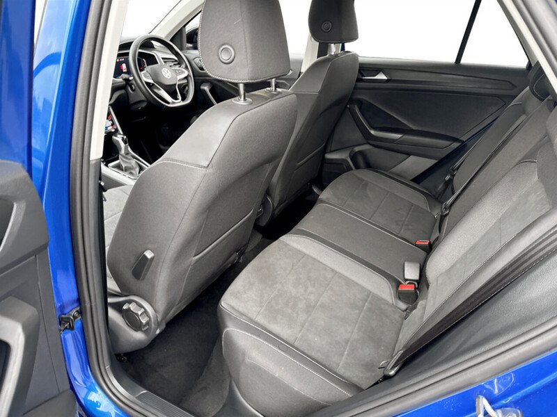 Used Volkswagen T-Roc 2024 for sale - 76564881: Photo 10