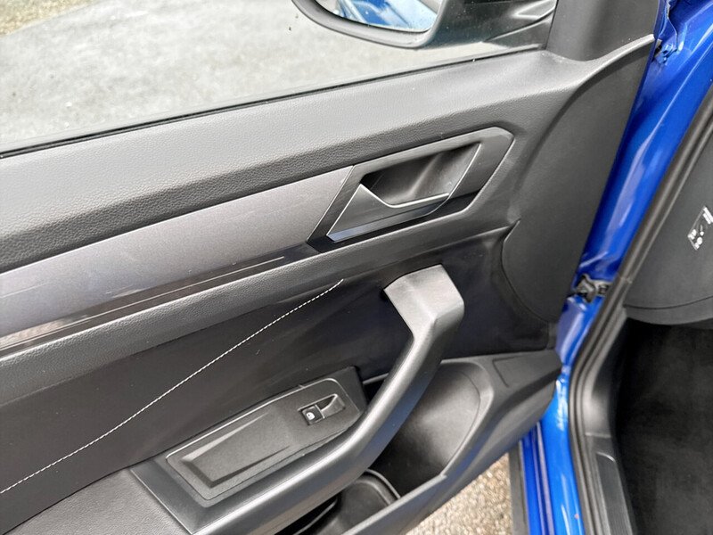 Used Volkswagen T-Roc 2024 for sale - 76564881: Photo 15