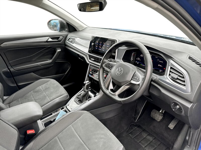 Used Volkswagen T-Roc 2024 for sale - 76564881: Photo 16
