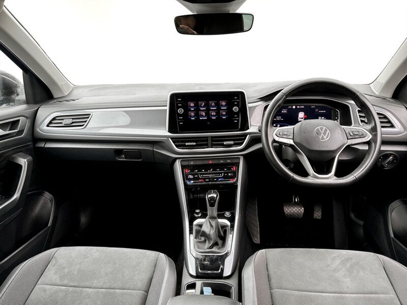 Used Volkswagen T-Roc 2024 for sale - 76564881: Photo 8