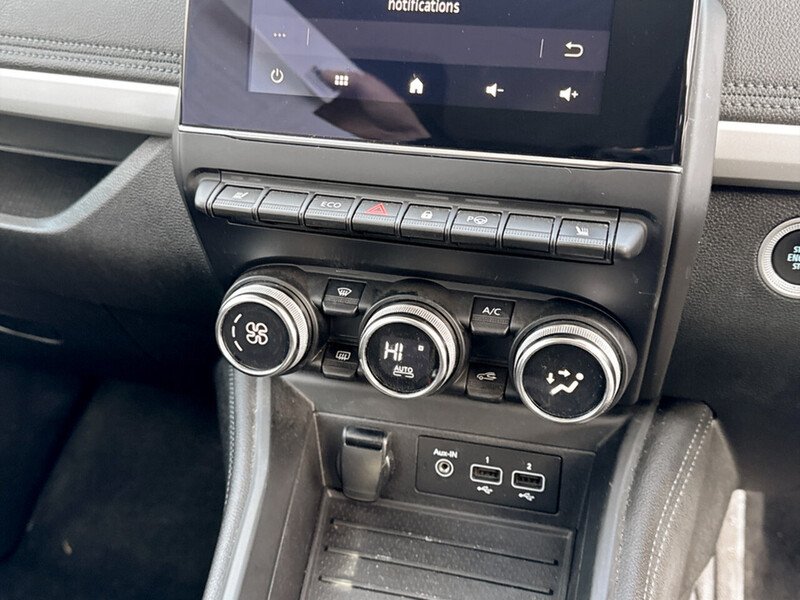 Used Renault Zoe 2023 for sale - 77976789: Photo 32