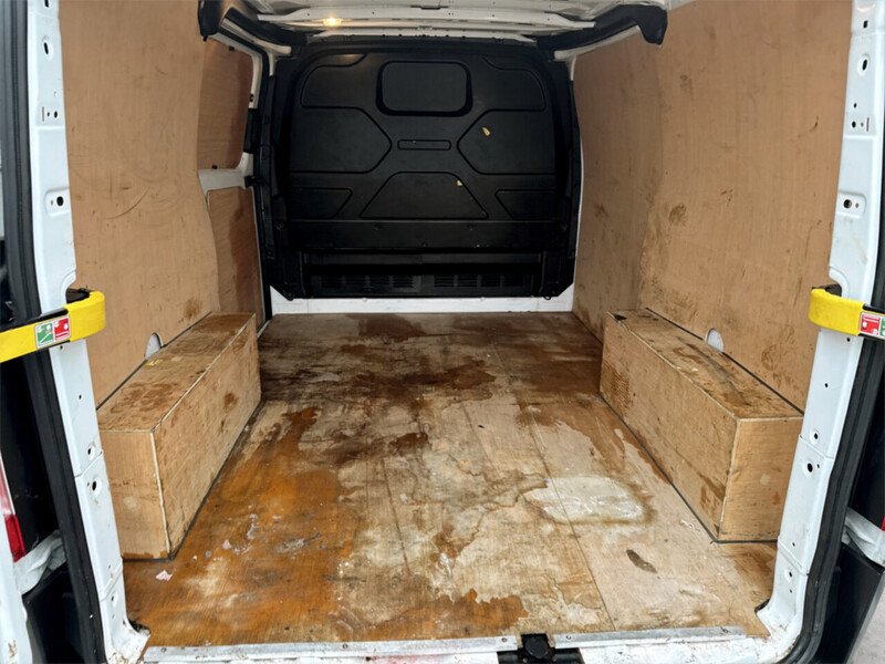 Used Ford Transit Custom 2021 for sale - 76694332: Photo 17