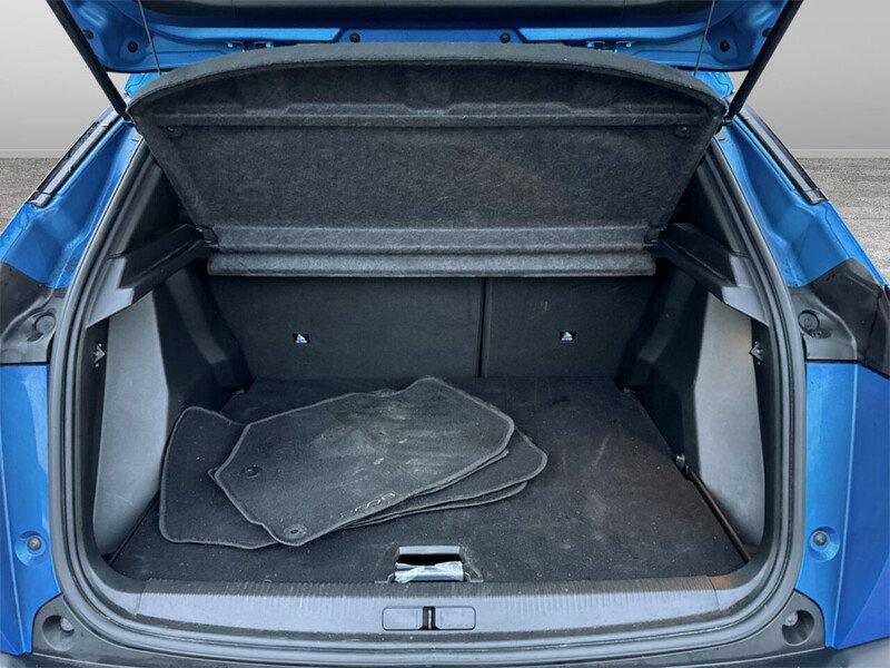 Used Peugeot 2008 2023 for sale - 77188914: Photo 11