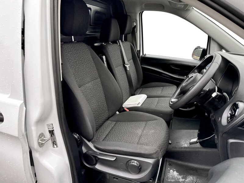 Used Mercedes-Benz Vito 2023 for sale - 76526060: Photo 32