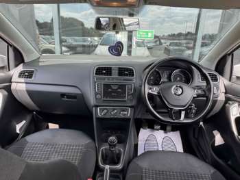 Used Volkswagen Polo 2014 for sale - 75148989: Photo