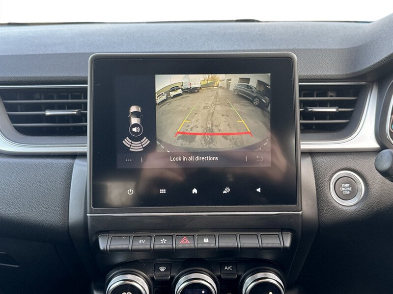 Used Renault Captur for sale - 77749189: Photo 10