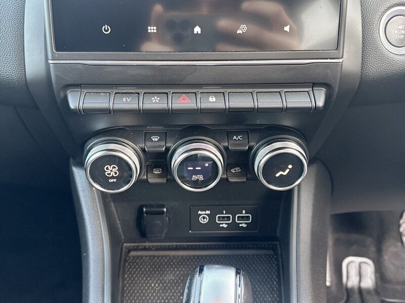 Used Renault Captur for sale - 77749189: Photo 23