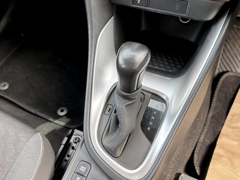 Used Mazda Mazda2 HYBRID 2023 for sale - 77805820: Photo 10