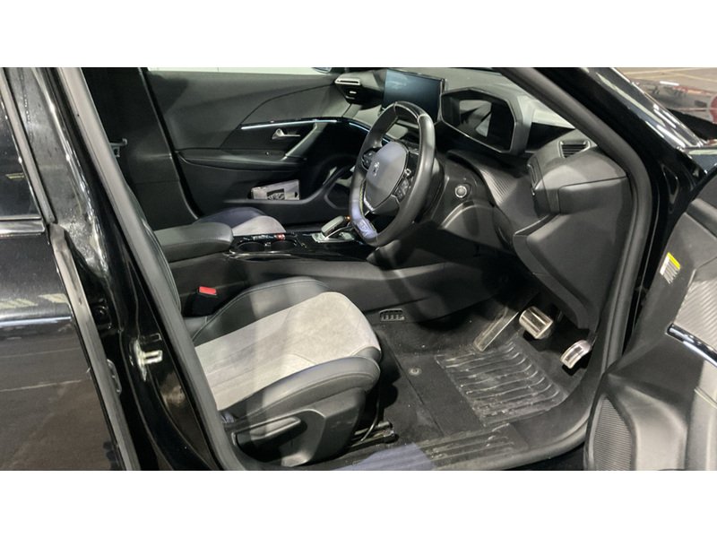 Used Peugeot 2008 2021 for sale - 77636854: Photo 4