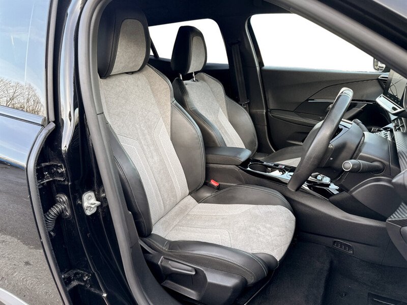 Used Peugeot 2008 2021 for sale - 77797365: Photo 29