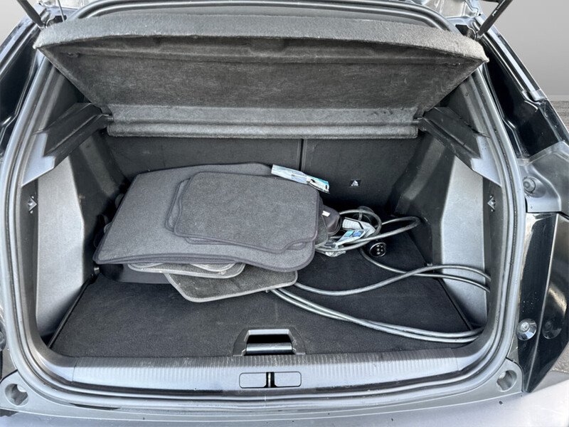 Used Peugeot 2008 2021 for sale - 77797365: Photo 37