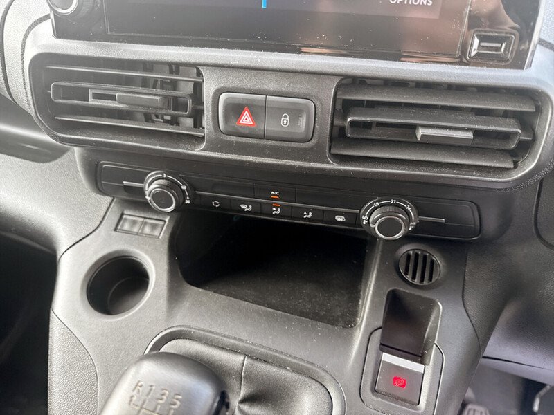 Used Peugeot Partner 2020 for sale - 76403214: Photo 16