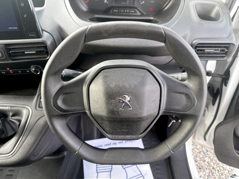 Used Peugeot Partner 2020 for sale - 76403214: Photo 32