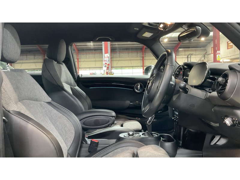 Used MINI Hatch 2022 for sale - 77164664: Photo 4