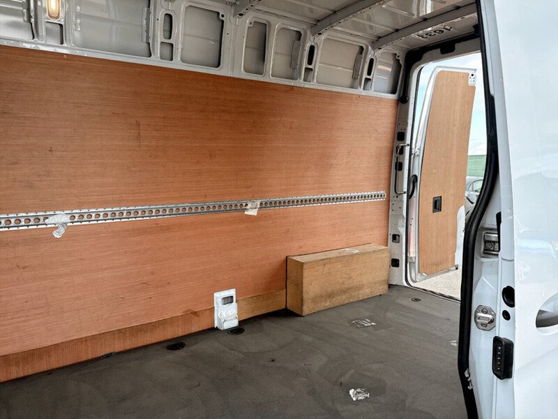 Used Mercedes-Benz Sprinter 2021 for sale - 76454874: Photo 30