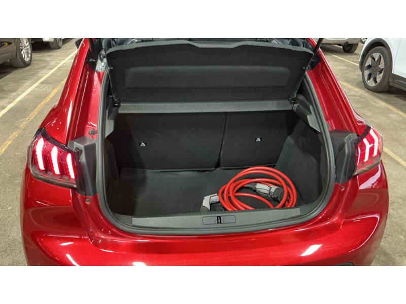 Used Peugeot 208 2021 for sale - 77636860: Photo 7