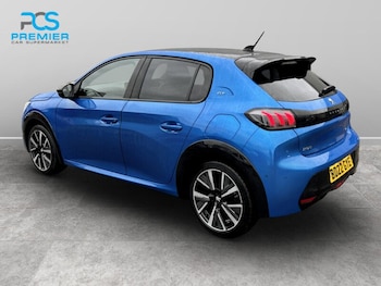 Used Peugeot 208 2022 for sale - 76896549: Photo