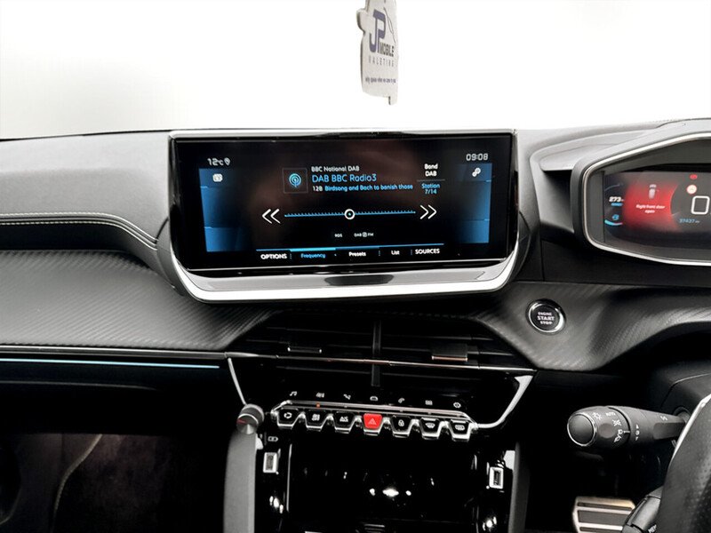 Used Peugeot 208 2022 for sale - 76896549: Photo 9