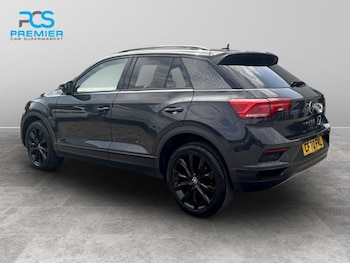 Used Volkswagen T-Roc 2021 for sale - 75581136: Photo