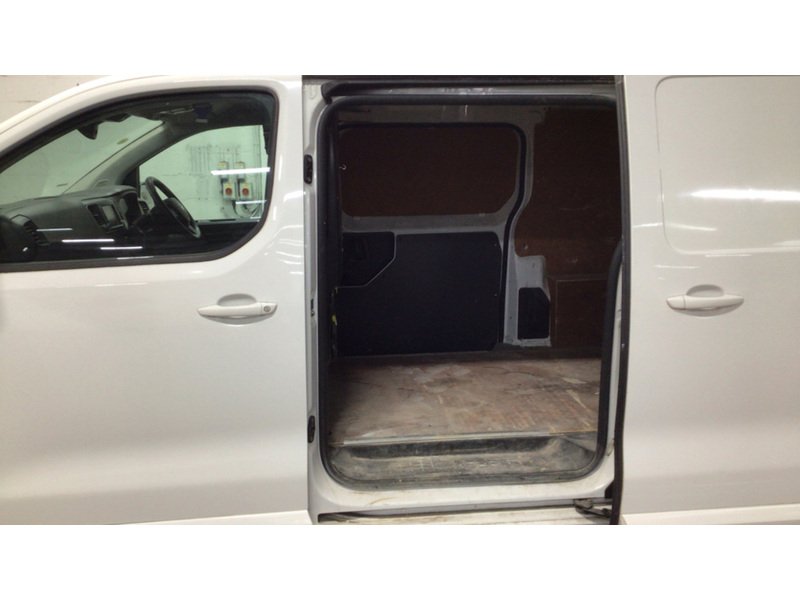 Used Vauxhall Vivaro 2022 for sale - 77164647: Photo 13