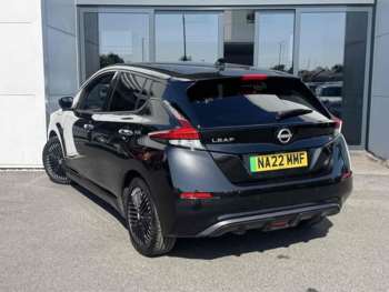 Used Nissan Leaf 2022 for sale - 74760116: Photo
