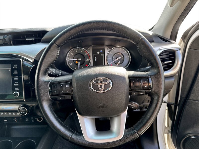 Used Toyota Hilux 2023 for sale - 78077250: Photo 22