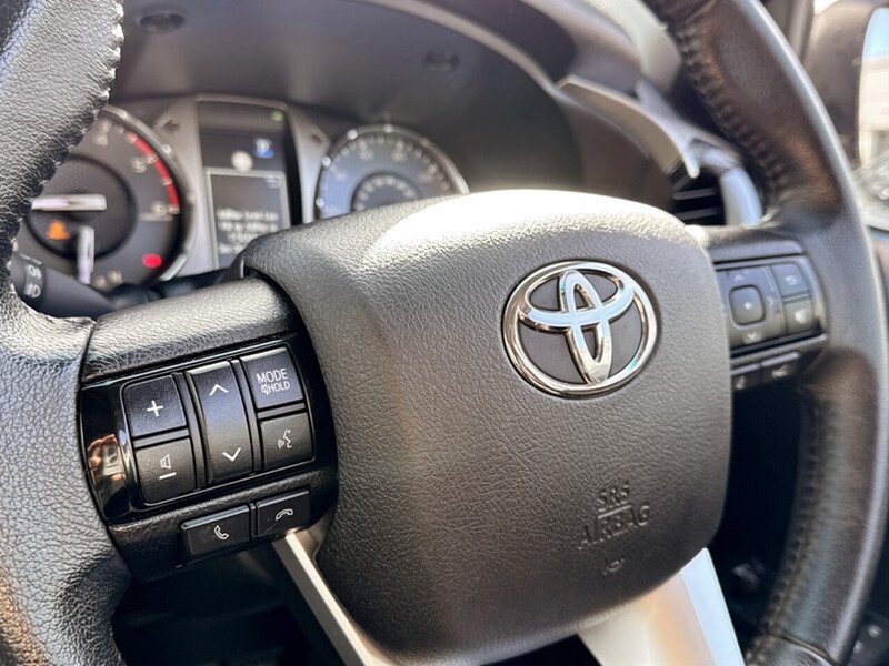 Used Toyota Hilux 2023 for sale - 78077250: Photo 36