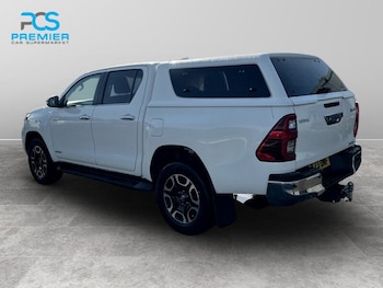 Used Toyota Hilux 2023 for sale - 78077250: Photo