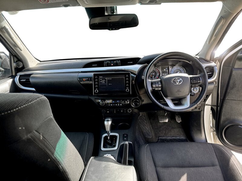 Used Toyota Hilux 2023 for sale - 78077250: Photo 8