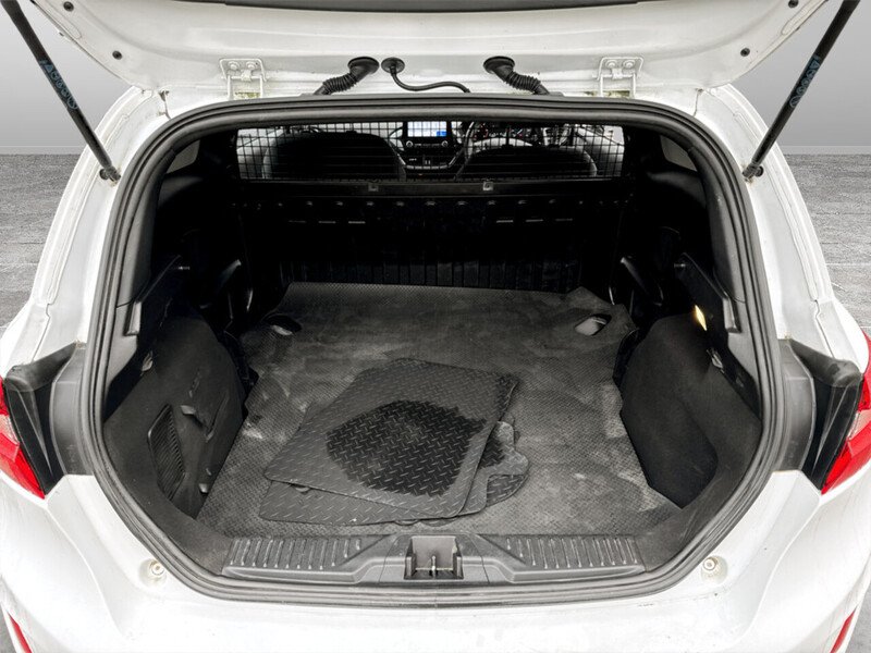 Used Ford Fiesta 2019 for sale - 77003351: Photo 32