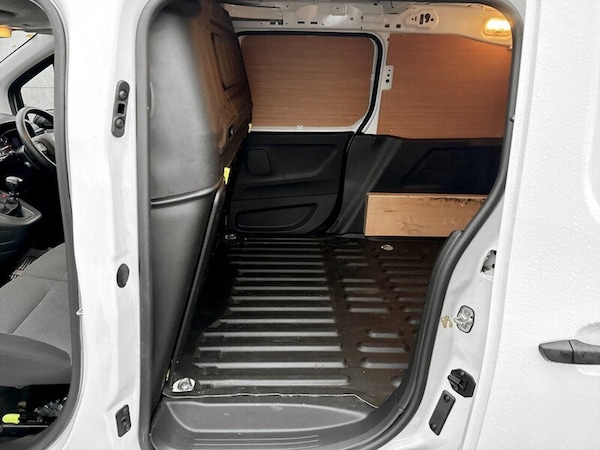 Used Toyota ProAce 2022 for sale - 76178577: Photo 16