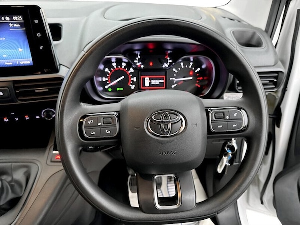 Used Toyota ProAce 2022 for sale - 76178577: Photo 28